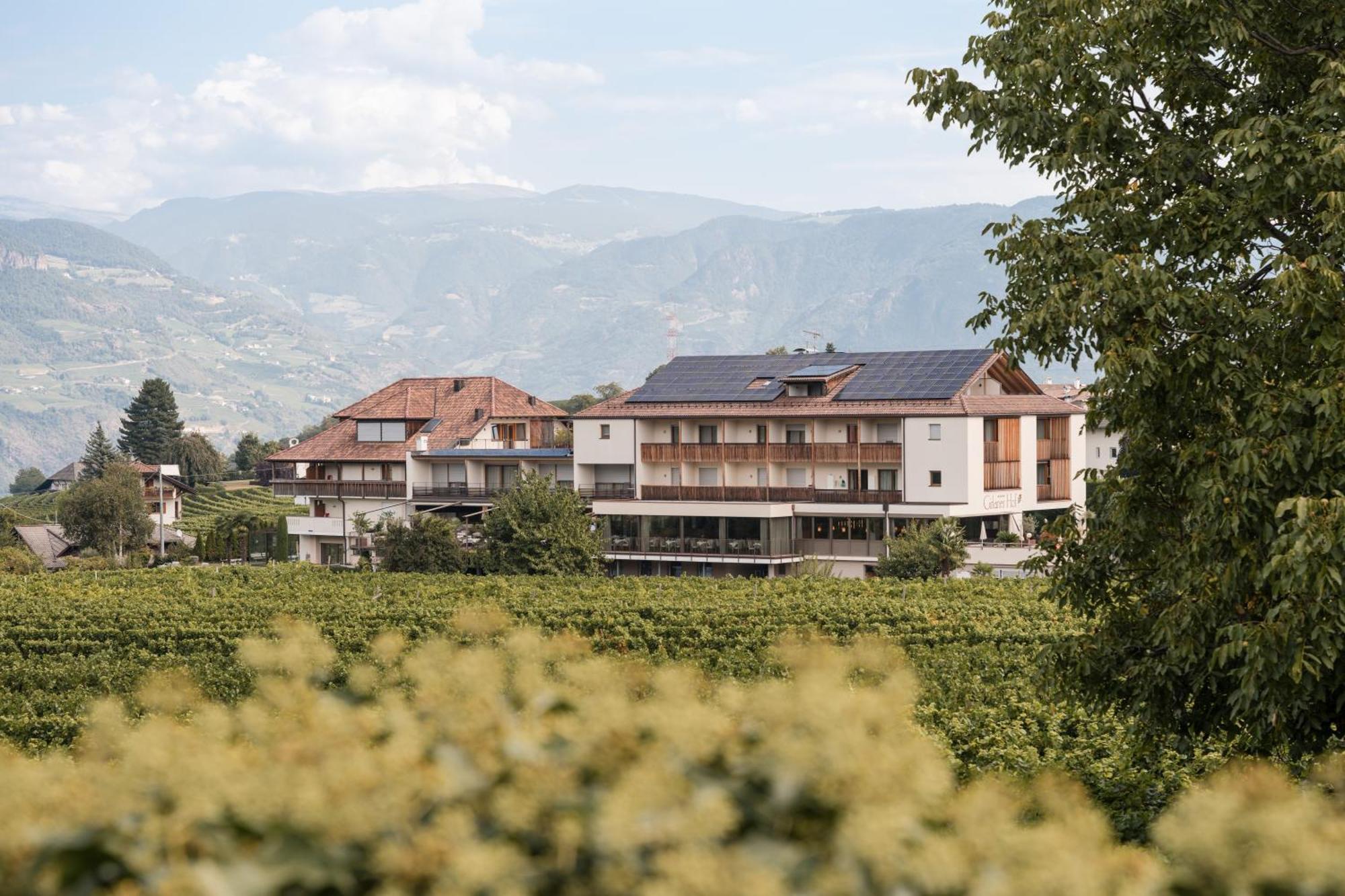 Hotel Girlanerhof Appiano Sulla Strada Del Vino Dış mekan fotoğraf