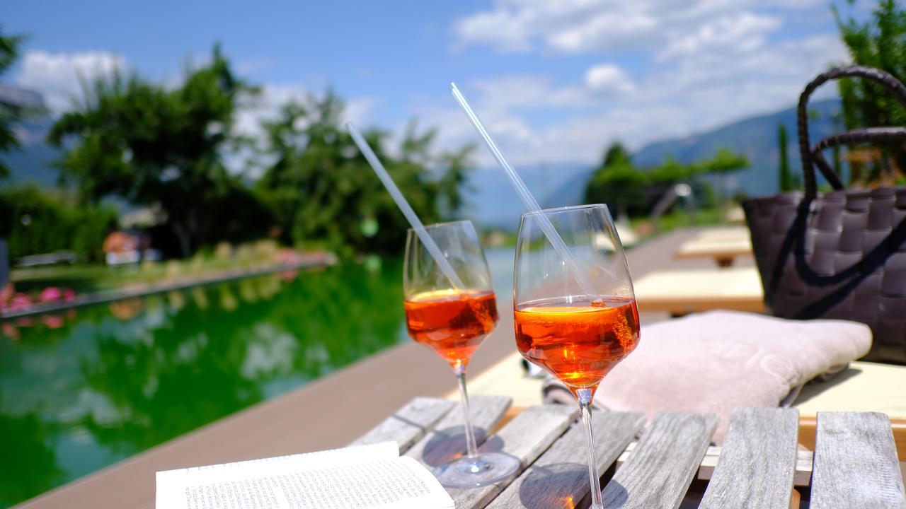 Hotel Girlanerhof Appiano Sulla Strada Del Vino Dış mekan fotoğraf